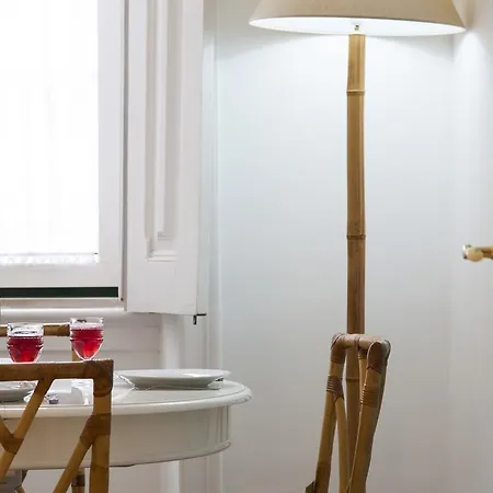 Apartment Altido Charming Alfama Apartments Lissabon